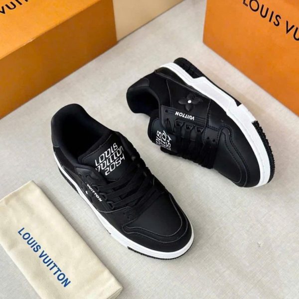 Giày Thể Thao Louis Vuitton LV Trainer Đen Trắng