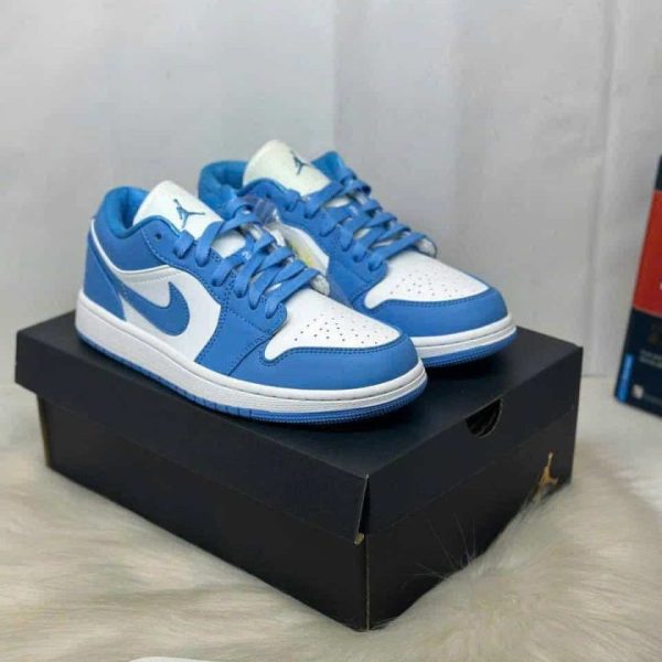 Giày Thể Thao Jordan 1 Low Xanh Trắng – Phong Cách Trẻ Trung, Năng Động