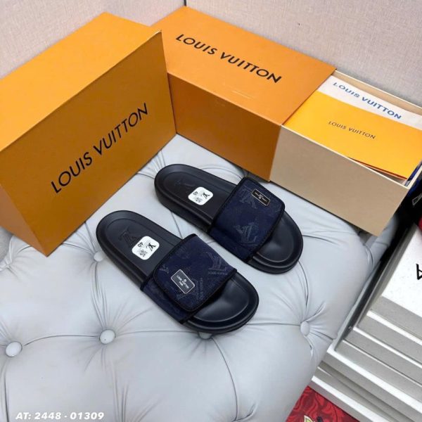 Dép Nam Louis Vuitton Monogram Eclipse Slide Sandals – Màu Xanh Đen