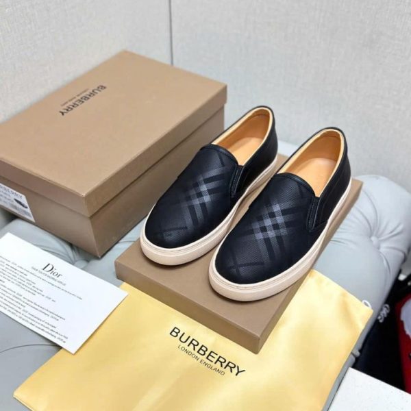 Giày Slip-on Burberry Check Leather Black