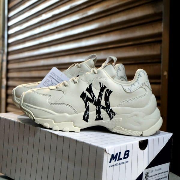 Giày MLB Big Ball Chunky NY Monogram Màu Kem